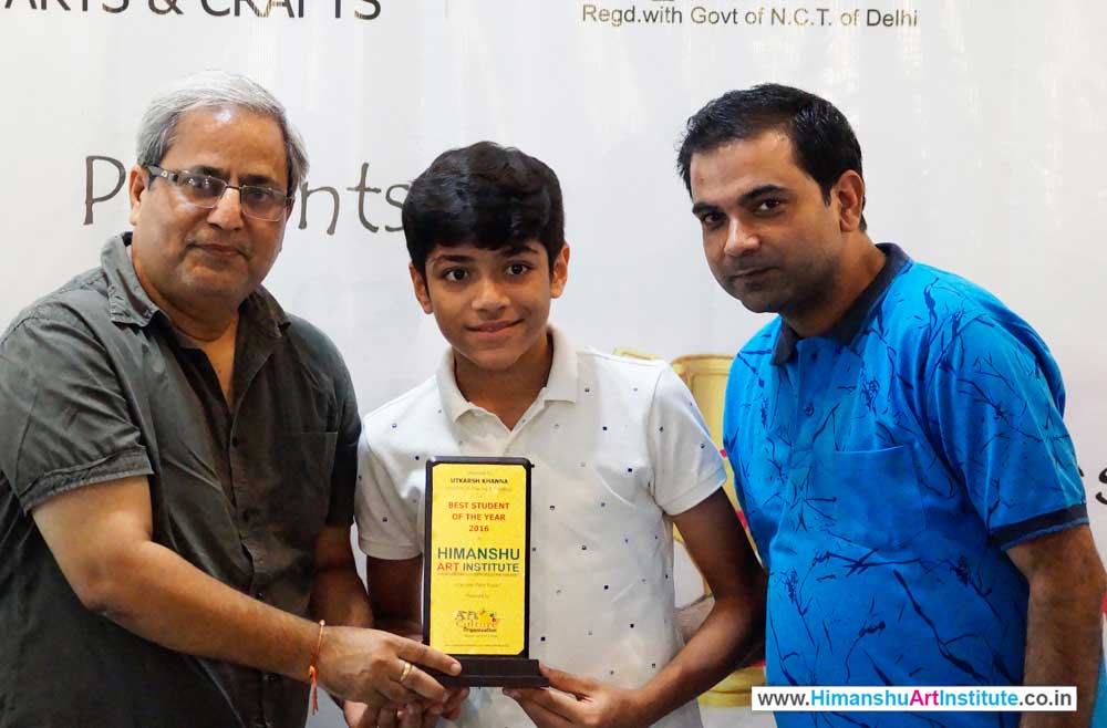 Utkarsh Khanna Awarded for Best Student in Drawing & Painting
